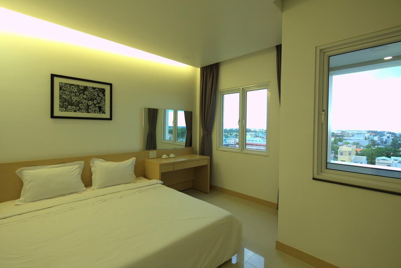 Khách sạn Hùng Cường Châu Đốc An Giang tiện nghi với view sông