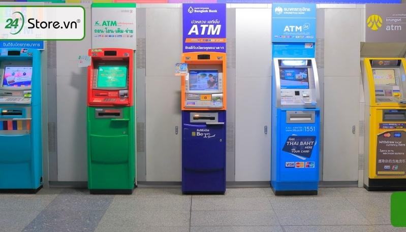 Biểu tượng định vị GPS trên điện thoại, minh họa các lưu ý khi tìm cây ATM